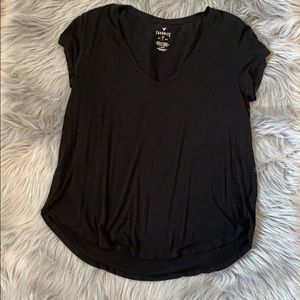 Black American Eagle v neck